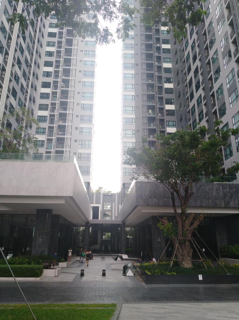 Aparthotel The​ Base​ ​Pattaya​ By Ammy Zewnętrze zdjęcie